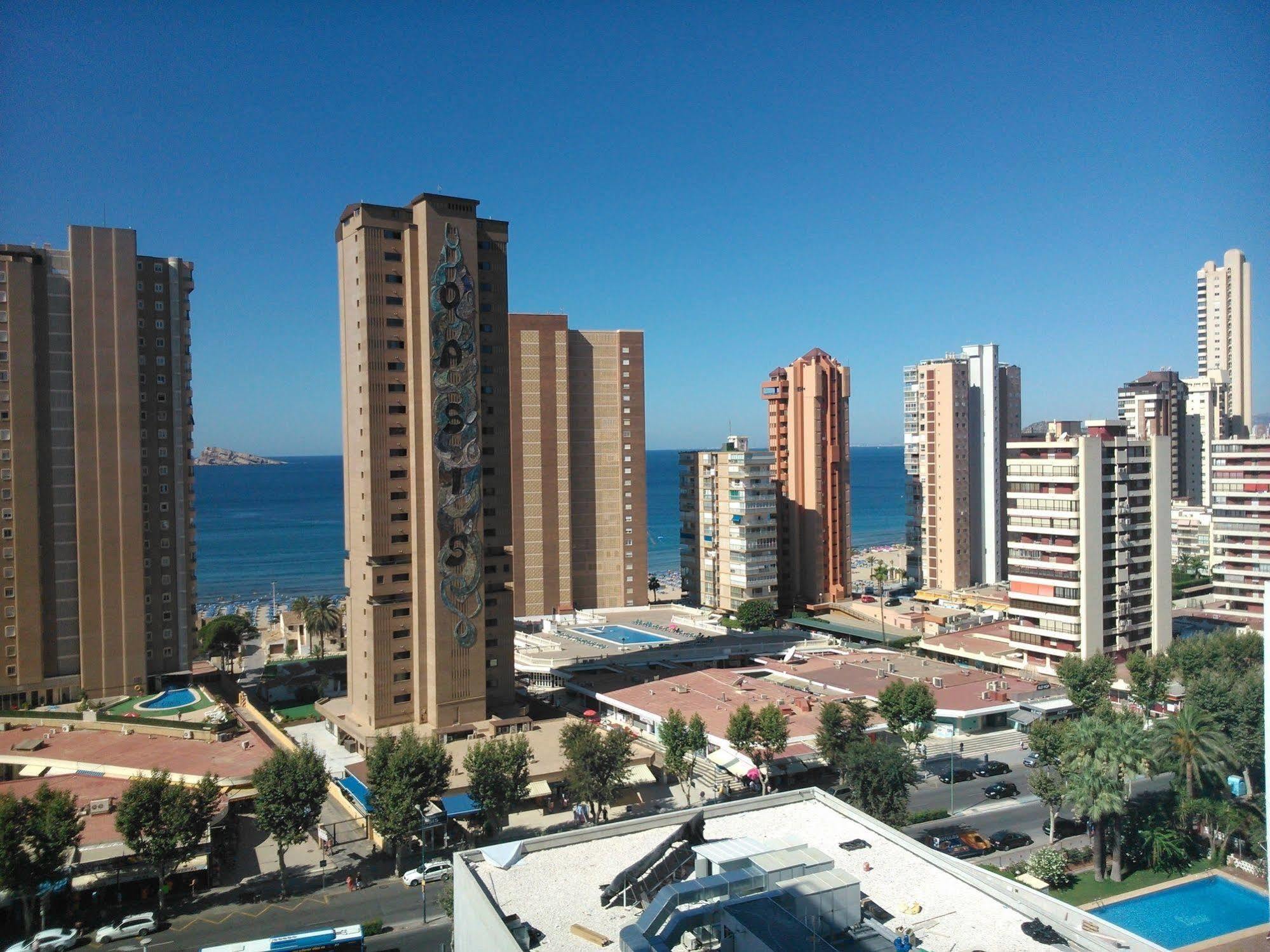 Blue Sky Apartment Benidorm Luaran gambar